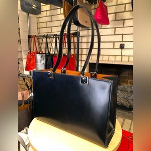 Salvatore Ferragamo -  Shoulder Bag